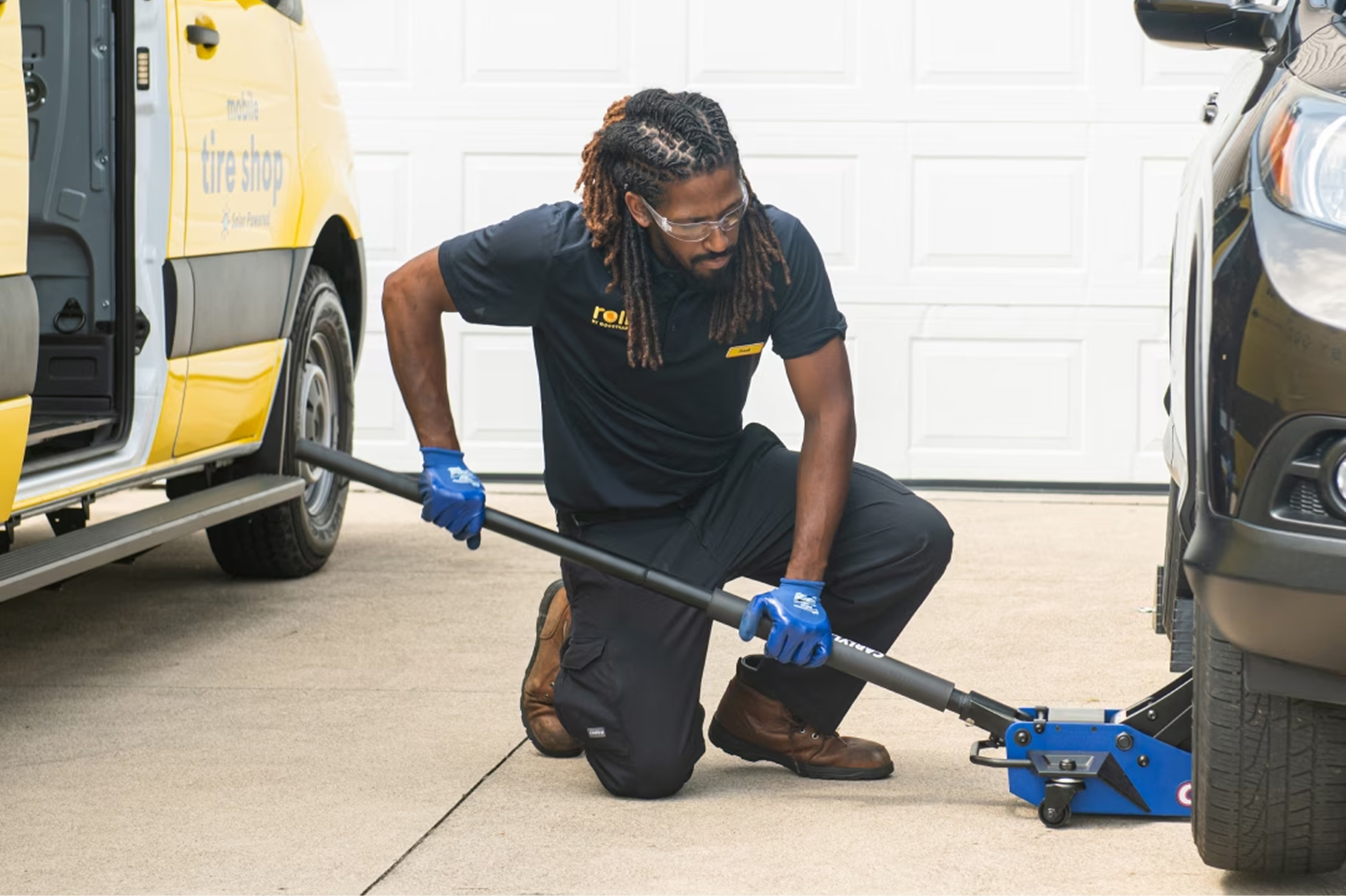 Mobile Store Image 2